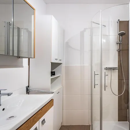 Apartament Billys Zentrum, Renoviert, Garage, Netflix Mondsee